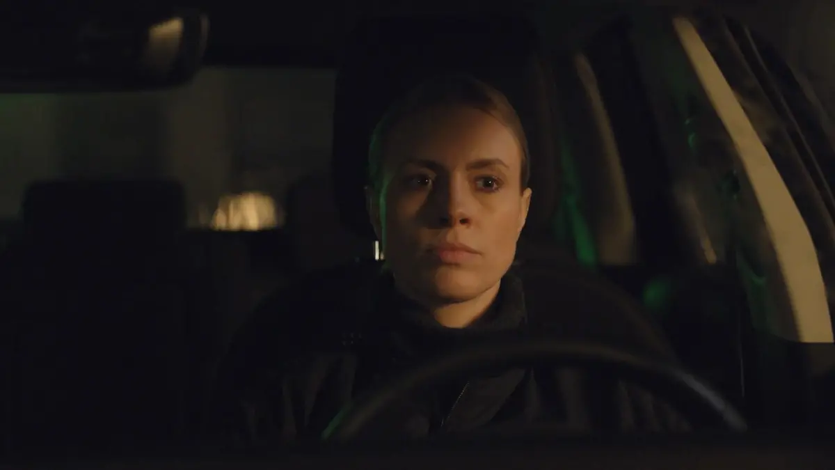 Does Zoe fall into Gerner's trap?