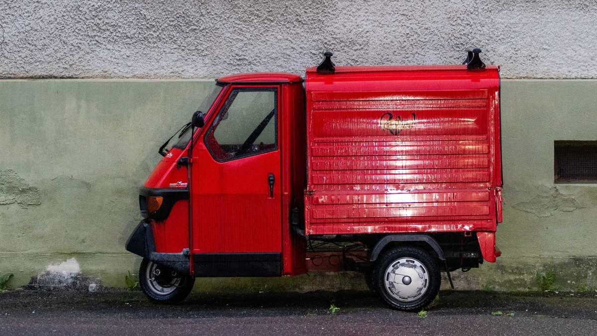 Shop window smeared with blood – accident in Schlüchtern causes a stir