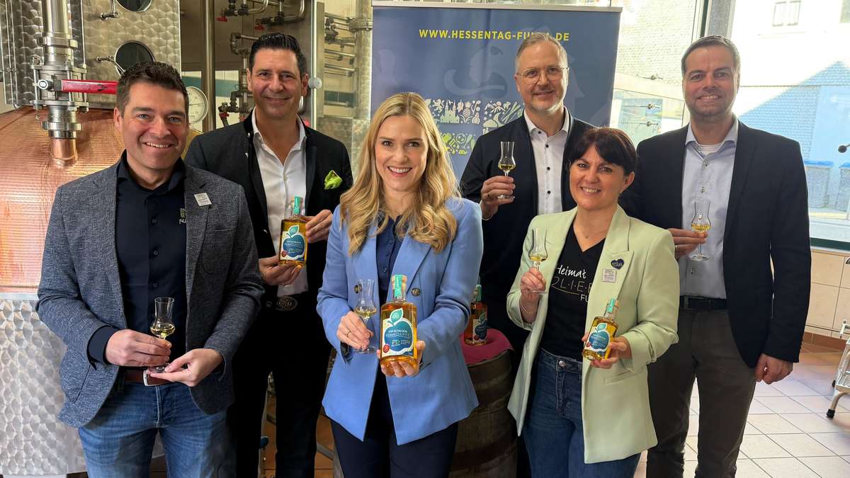 Schlitzer Distillery distills special schnapps for Hesse Day