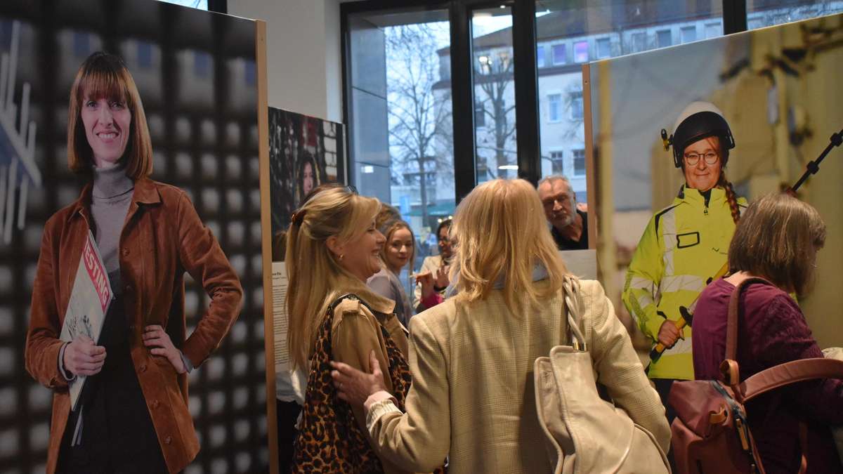 New photo exhibition in Fulda shows women in men's jobs