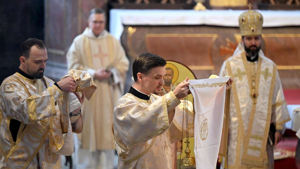 Ukrainian ordained priest according to Byzantine rite in Fulda