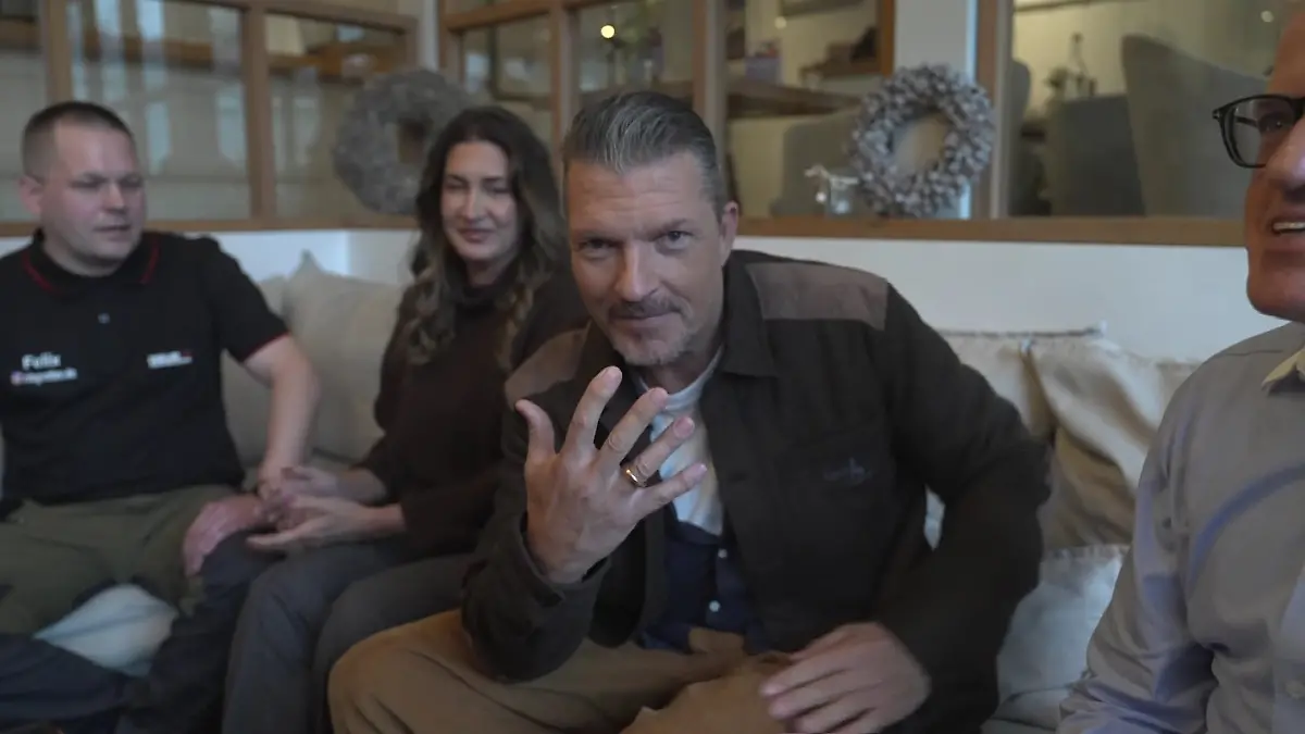 Hardy Krüger Jr. gets his lost wedding ring back – emotional handover after jungle camp drama