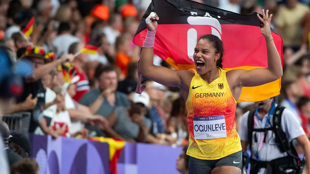German Olympic shot put champion Yemisi Ogunleye marries NFL star Tyler Mabry
