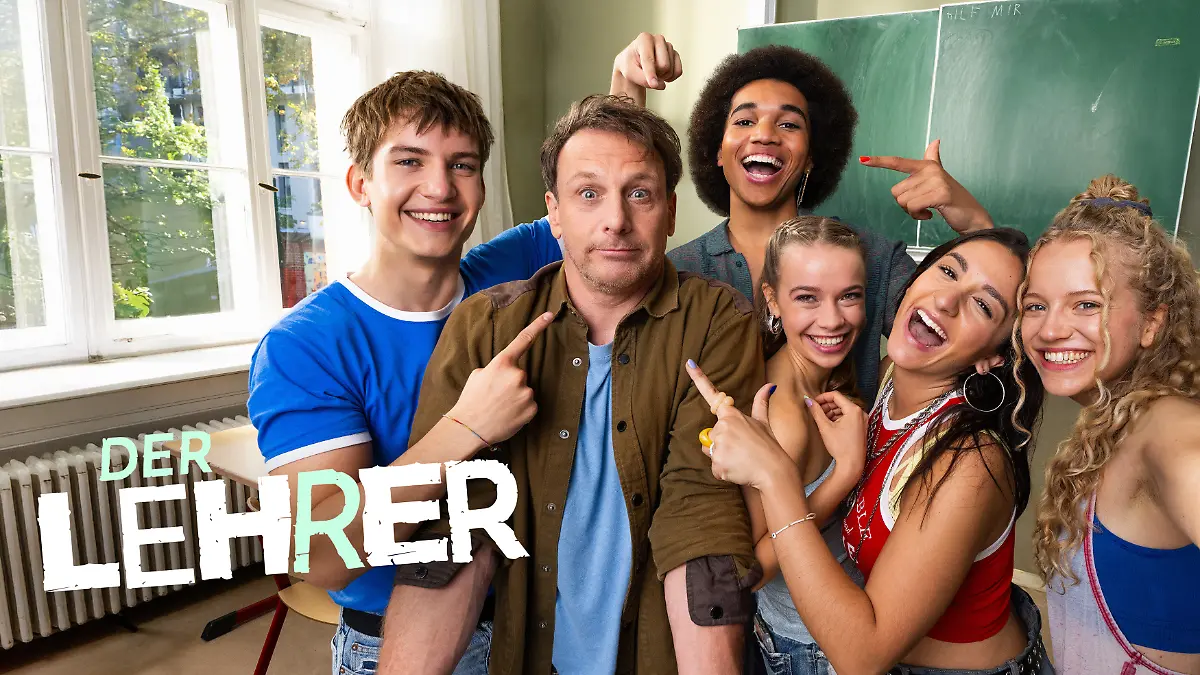 Season ten starts at the end of May!