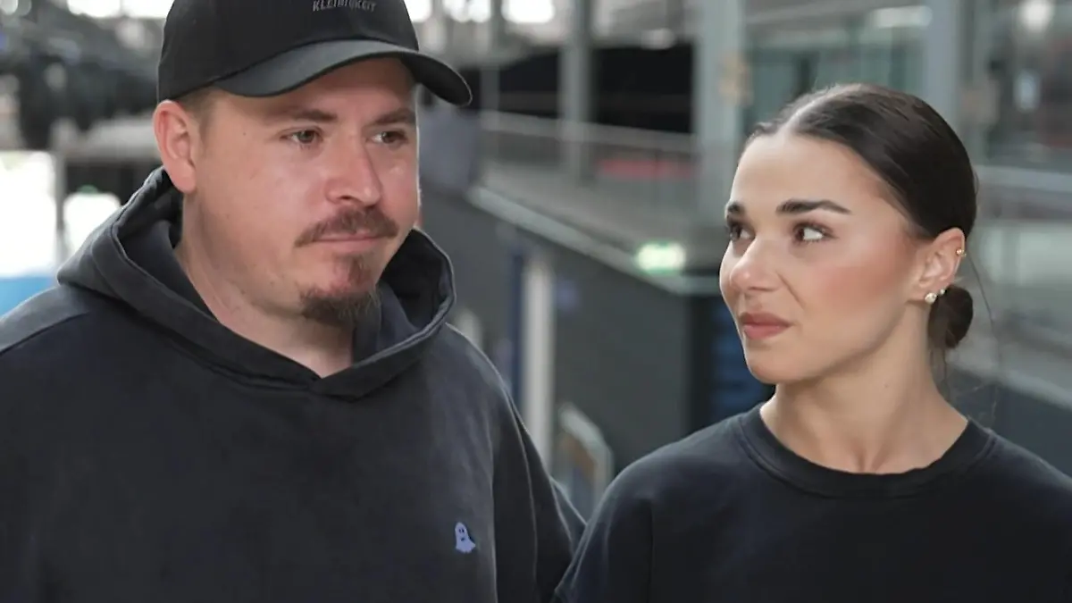 That's why Gustav Schäfer missed the beginning of Show 5 today