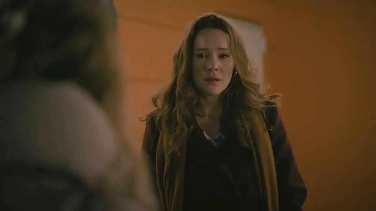 Emma pours her heart out to Nathalie of all people