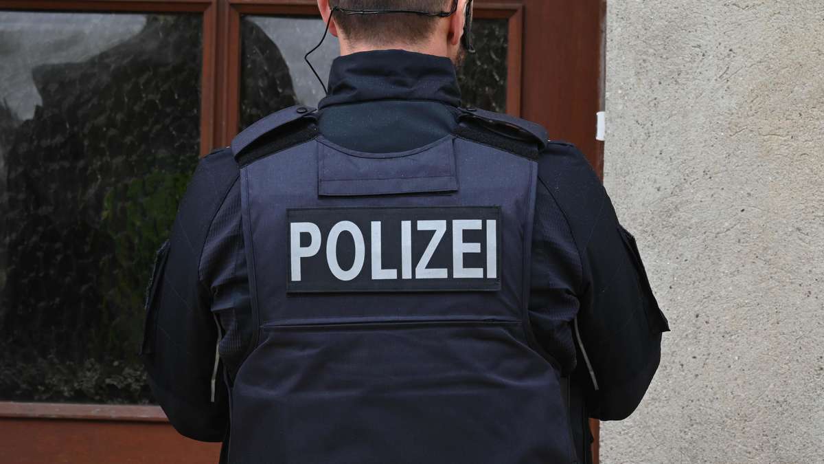 Investigators search 69 apartments in Hesse for child abuse