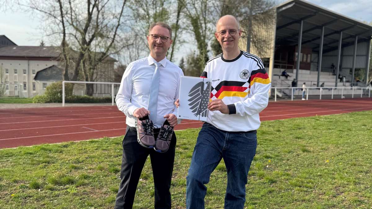 The federal government is funding the renovation of sports fields in Lauterbach with 500,000 euros