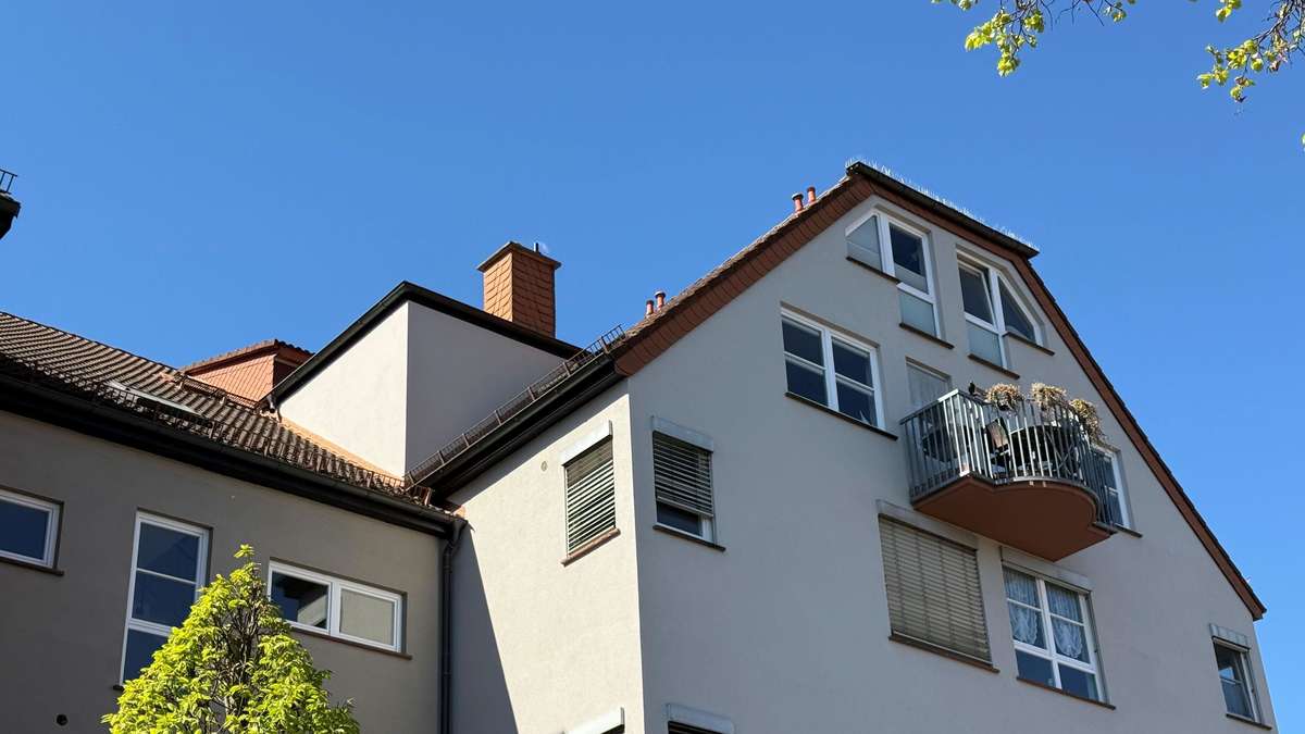 Reporter solves puzzles about whistling sound in Hünfeld city center