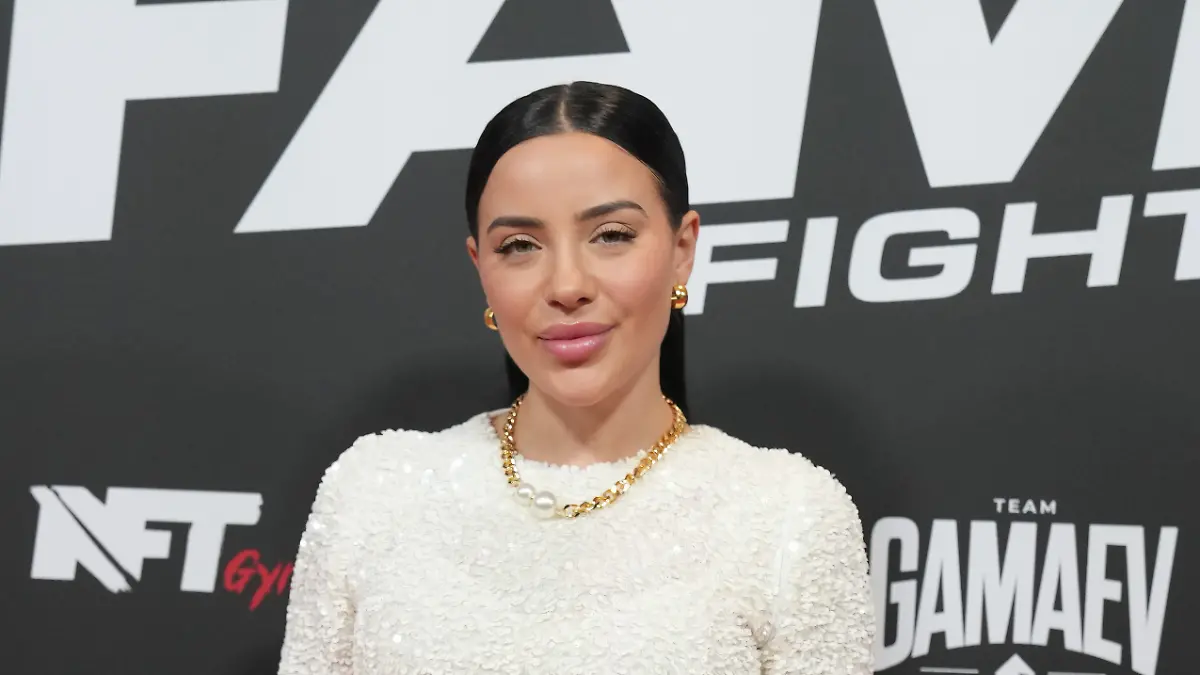 Her ex tried to smother her with a pillow