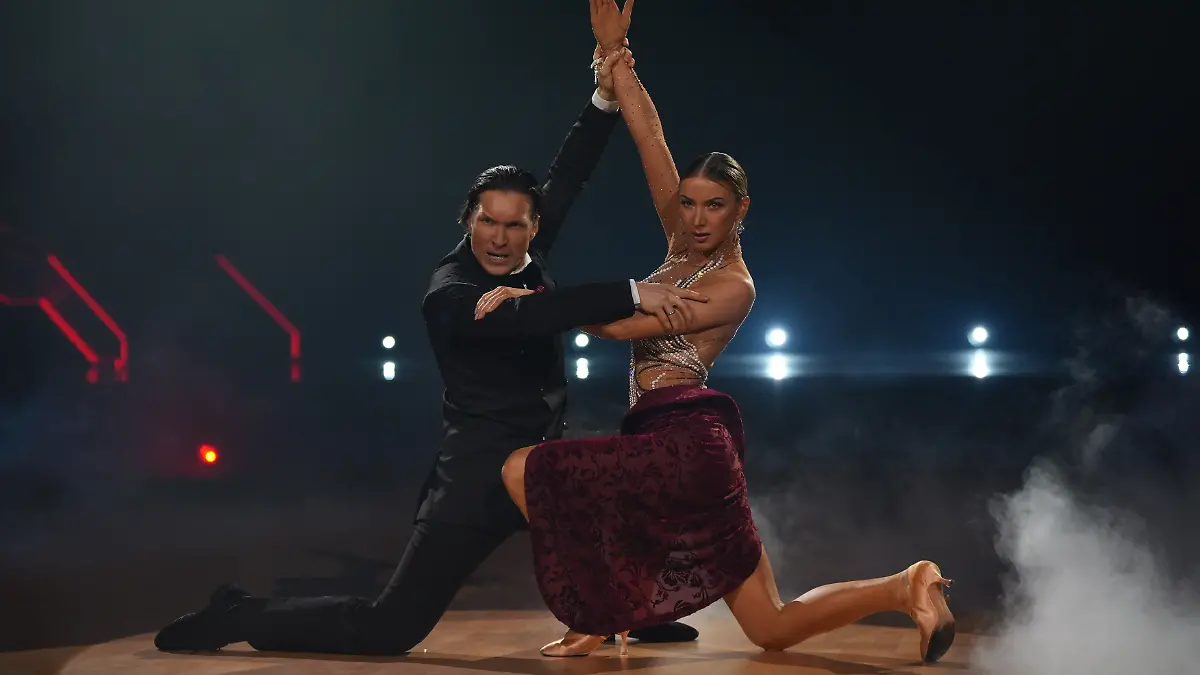 Anna-Carina Woitschack and Evgeny Vinokurov FINALLY got 30 points