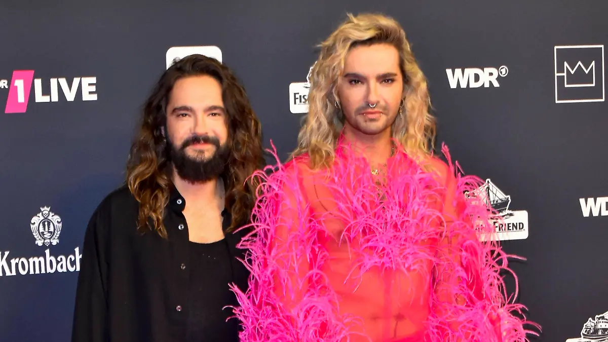 Kaulitz twins trash hotel rooms: “Puke all over them!”