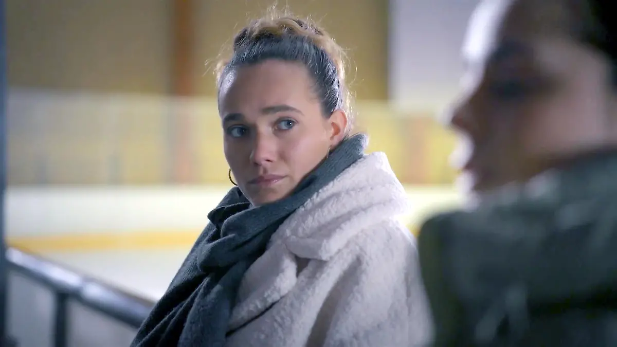 Joana becomes skeptical about the doping scheme