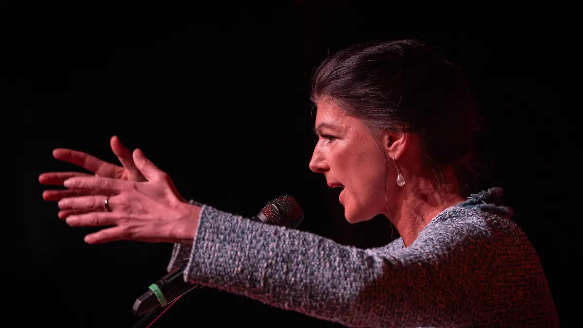 Sahra Wagenknecht accuses Friedrich Merz of “attacking East German pensioners”.