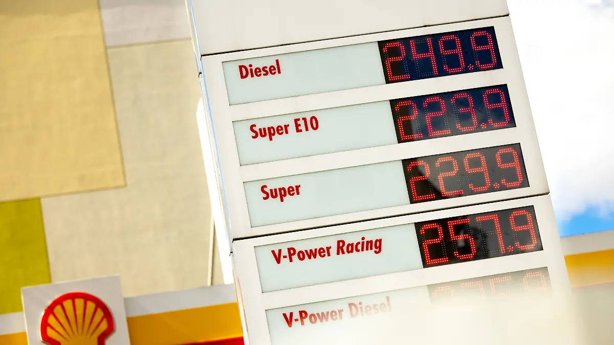 Gasoline prices are rising! With these tips, drivers can save fuel – and money