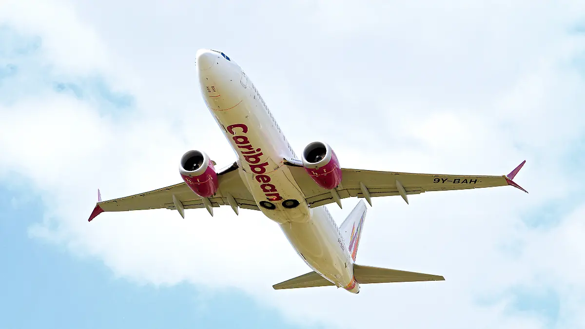 Shortly before landing – pregnant woman gives birth to baby on Caribbean Airlines flight