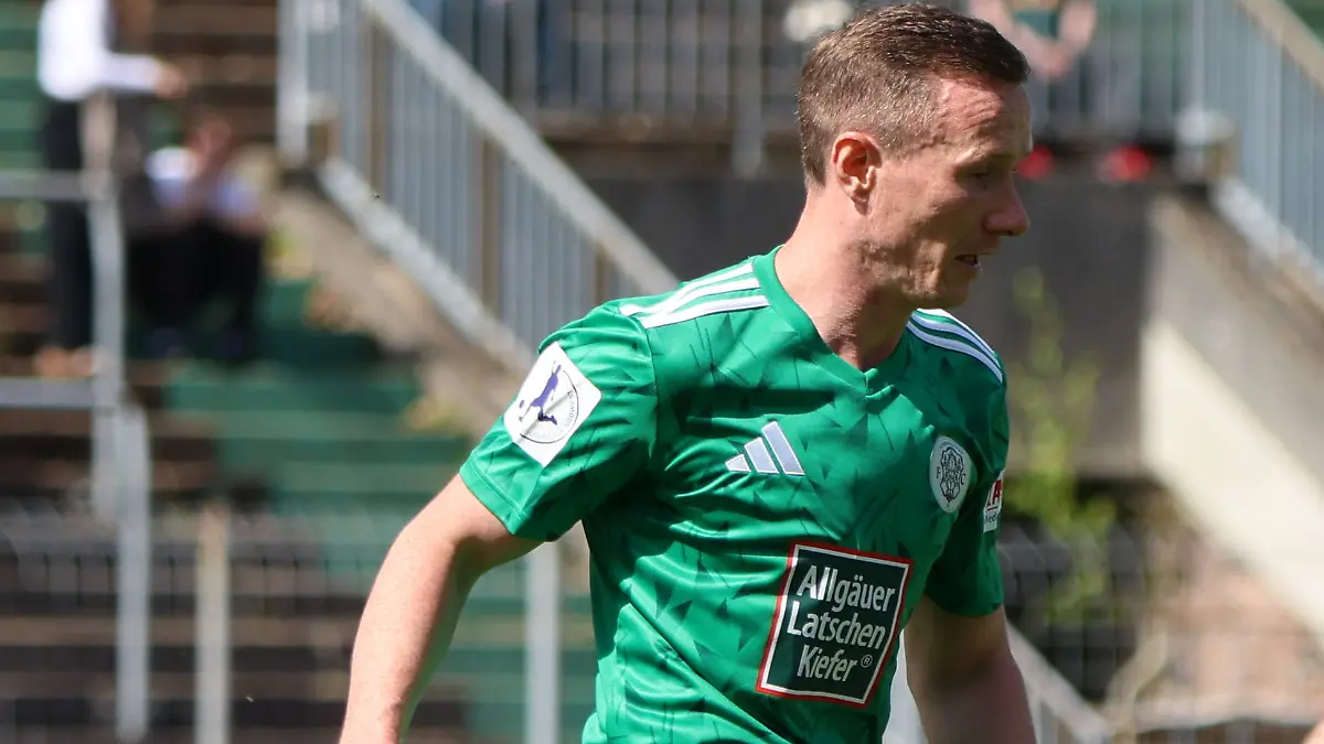 Wife Tamara Mendler dies shortly after the birth of their second child