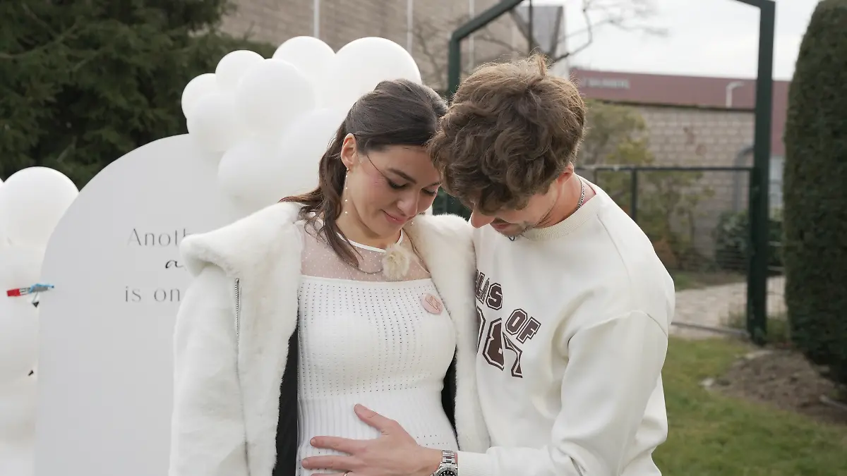 “Let's Dance” stars Renata and Valentin Lusin: The baby is here!