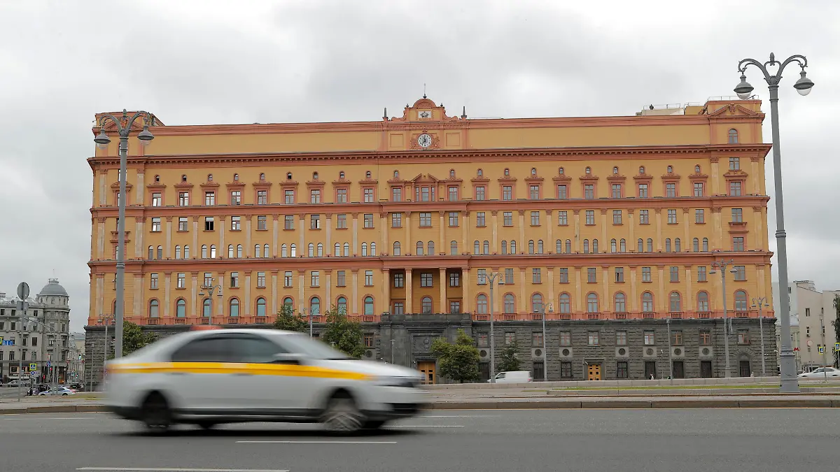 German arrested in Russia for bomb in backpack