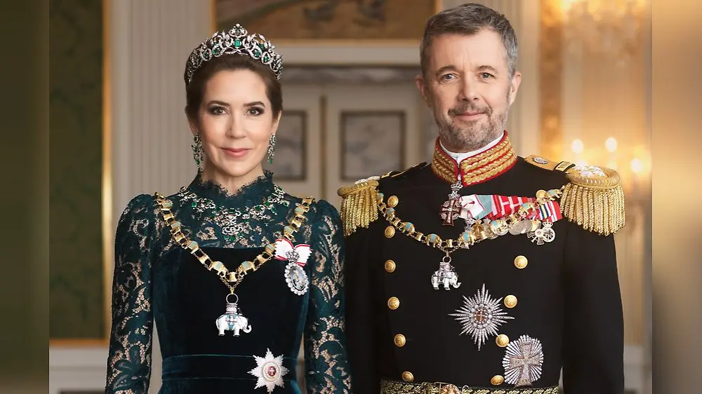 Danish royals in mourning! Queen Mary's father is dead