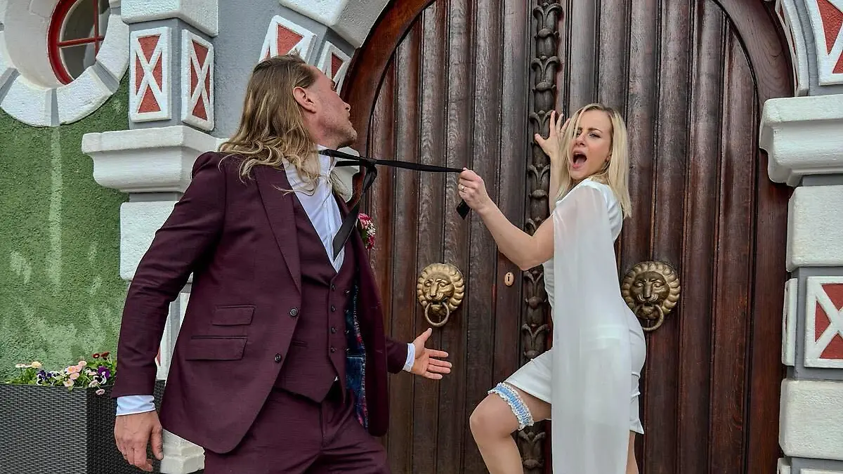 Nico Schwanz married his girlfriend Dodi – sweatpants and a ring tattoo make the wedding perfect