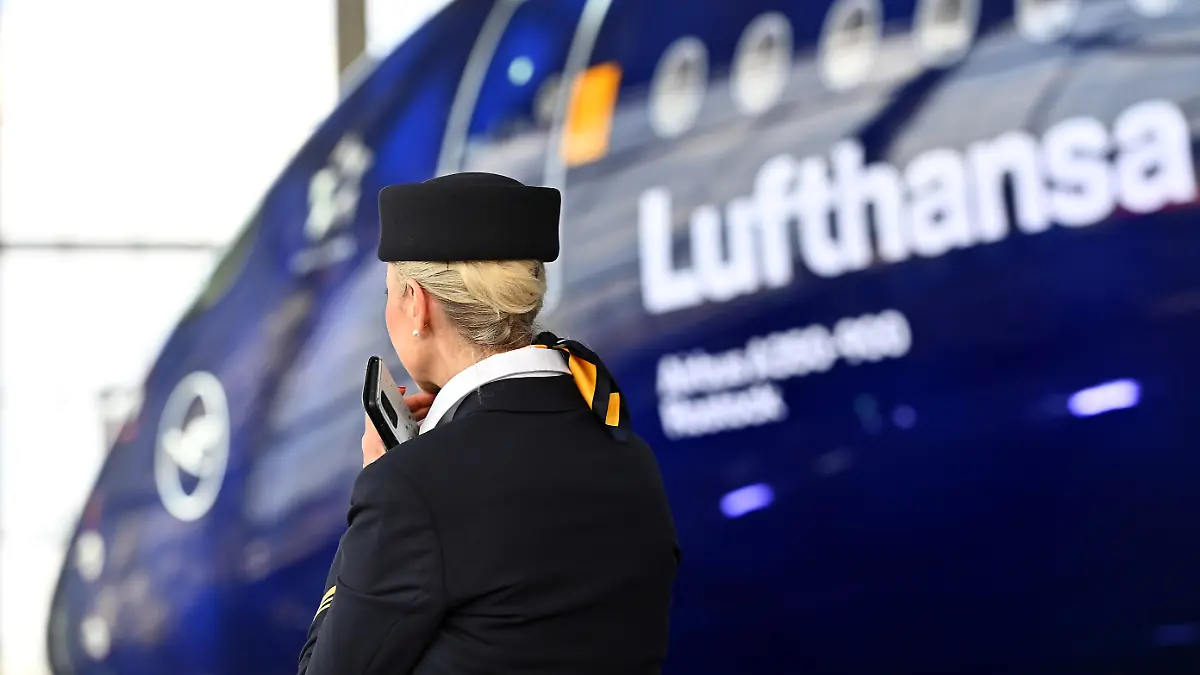 Lufthansa lets Cityline die