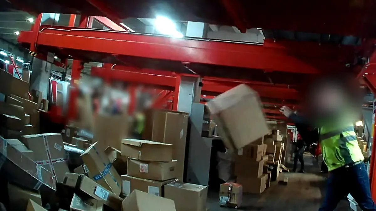 44 percent damage rate! Is parcel throwing in depots to blame?