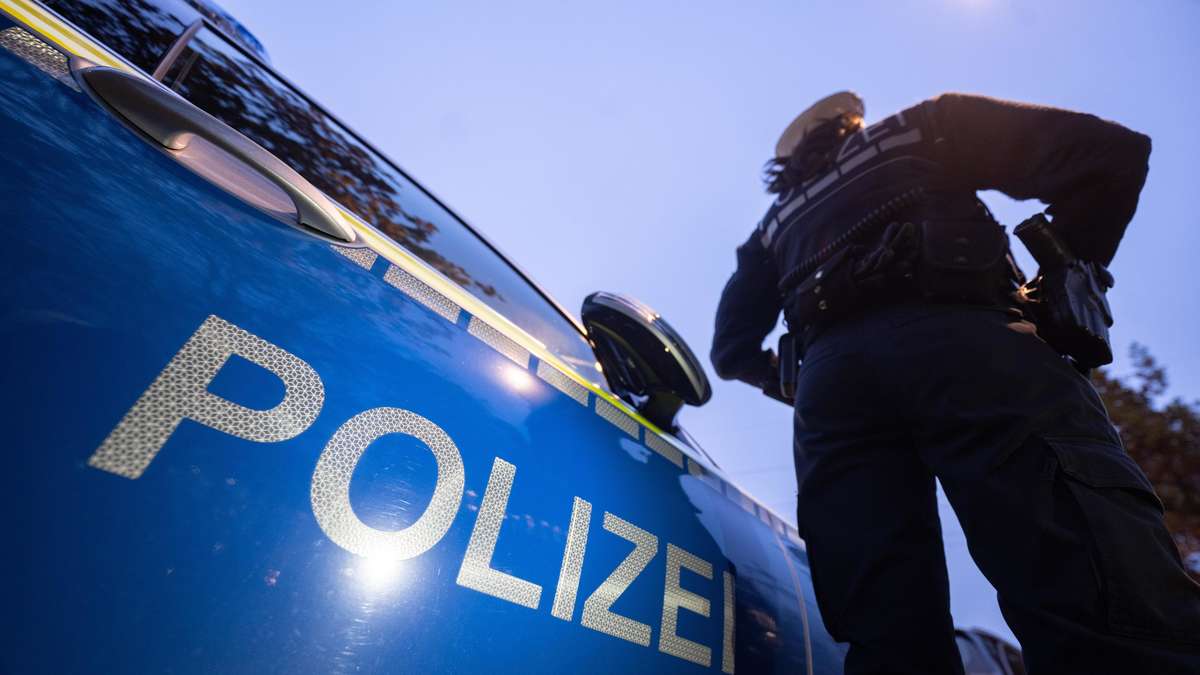 Teenage quarrel leads to fight between family men
