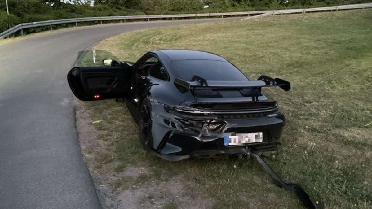 Police find demolished Porsche in field – driver disappeared