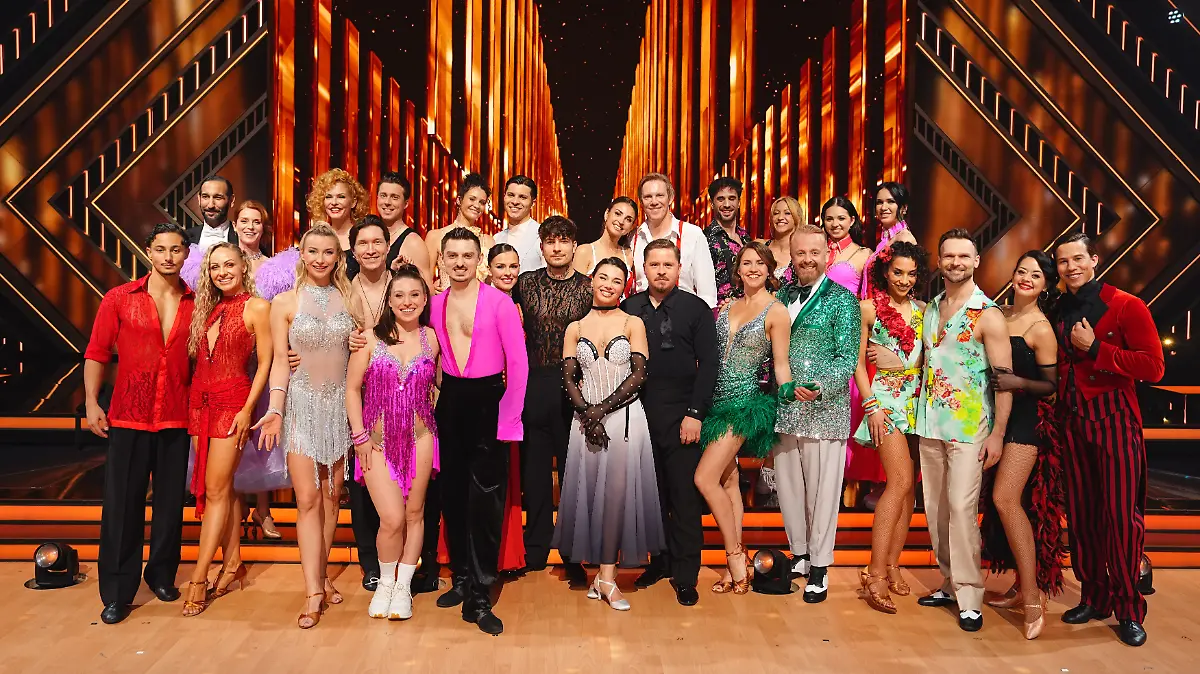 The finalists continue dancing in winter