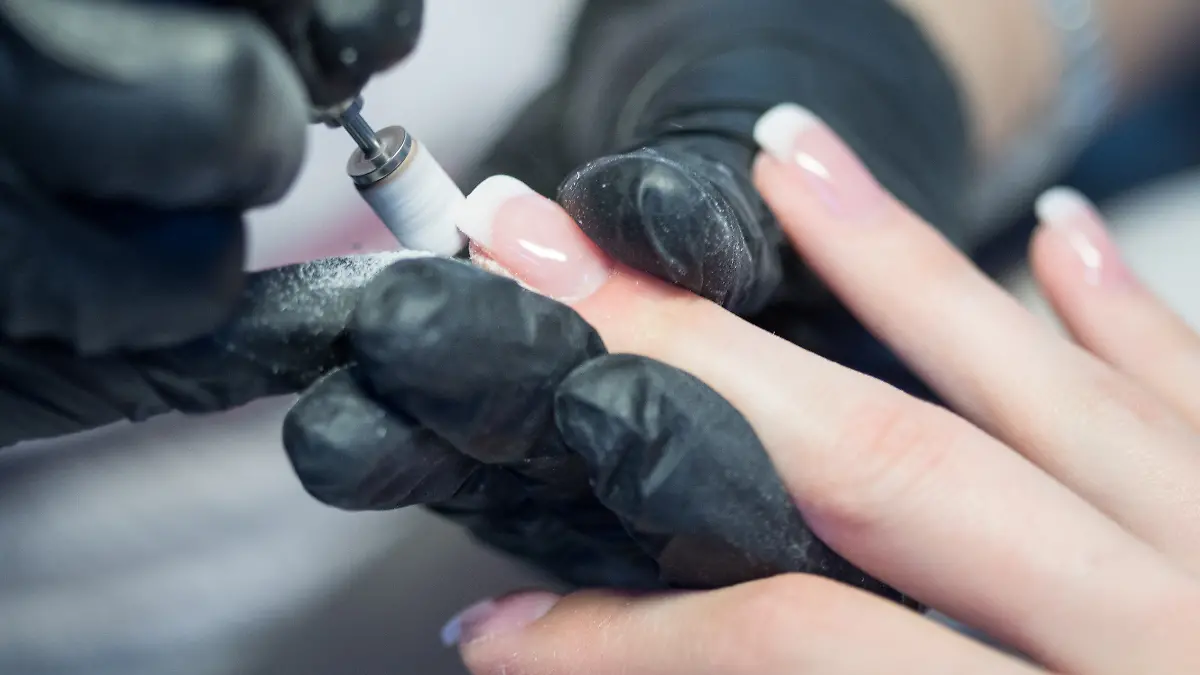 Will visiting the nail salon soon be punishable? Federal government is planning new rules