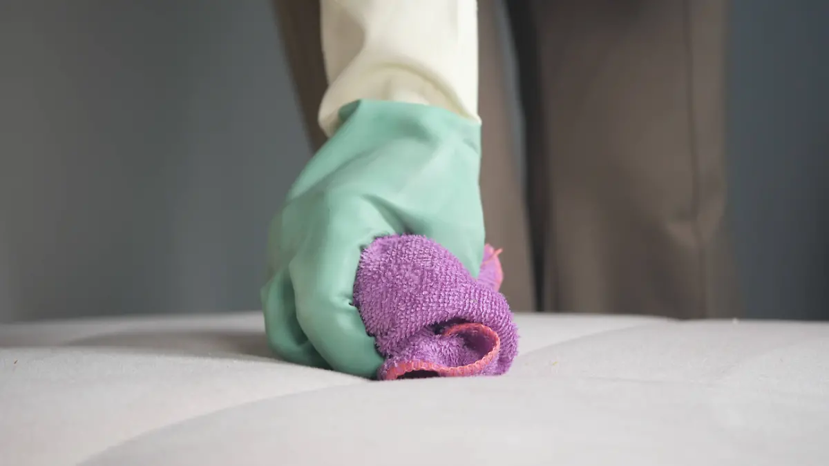 Disgust alarm in bed! Four steps for hygienic sleep