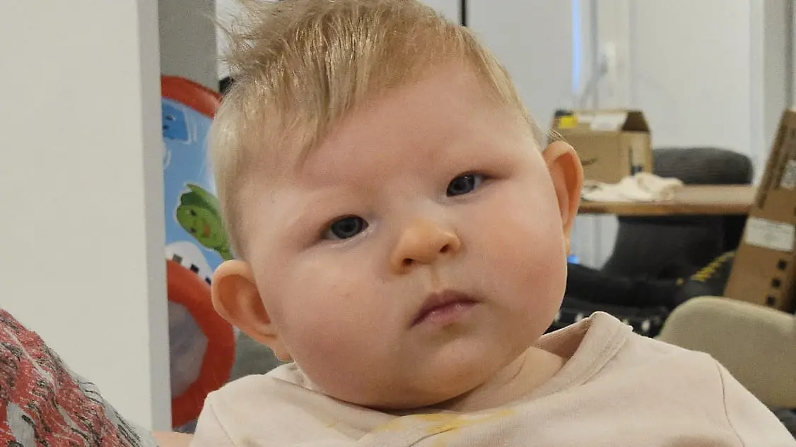 Tiny flaw in her DNA! Baby Lea fights her way into life despite a rare genetic defect