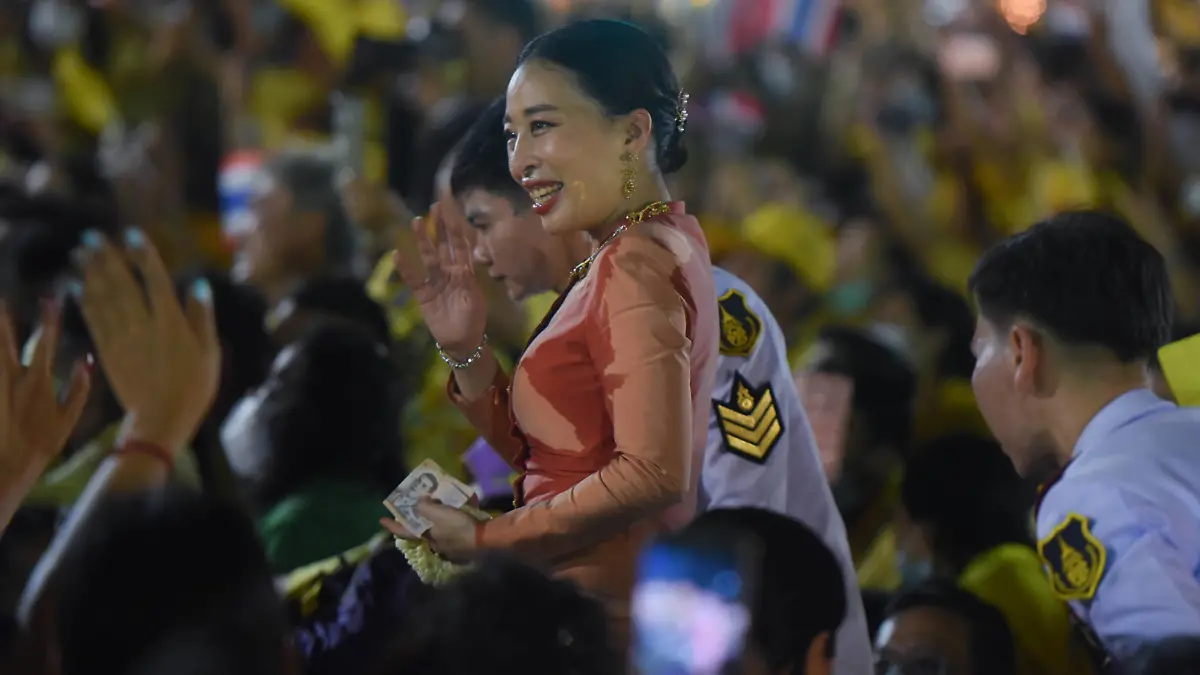 Fears for Princess Bha in Thailand: health deteriorates in coma